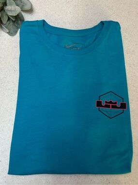 ✨Nike Teal LeBron Logo Tshirt Men’s Short sleeve